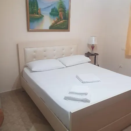 Pazari_ri_studio